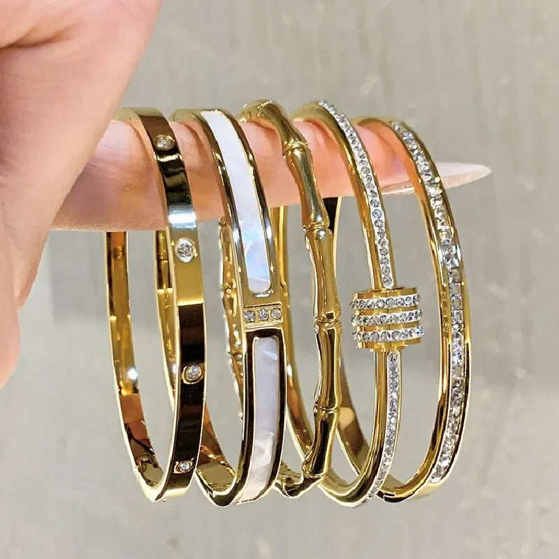 Bracelet en Acier Inoxydable avec Zircons, Plaque en Or, Style Classique pour Femme
