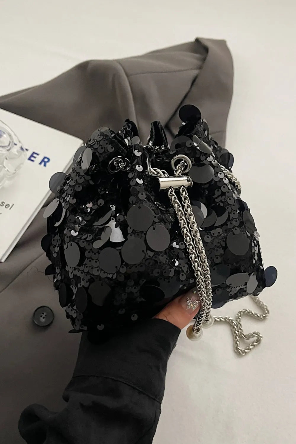 Sac à Bandoulière à Paillettes - Mode et Élégance