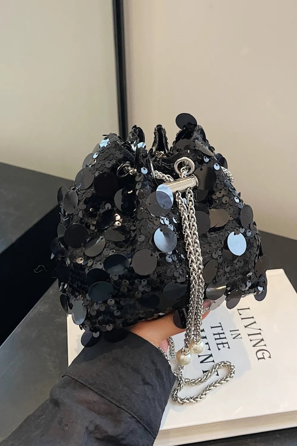 Sac à Bandoulière à Paillettes - Mode et Élégance